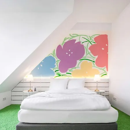 Ξενοδοχείο Flowers 3*