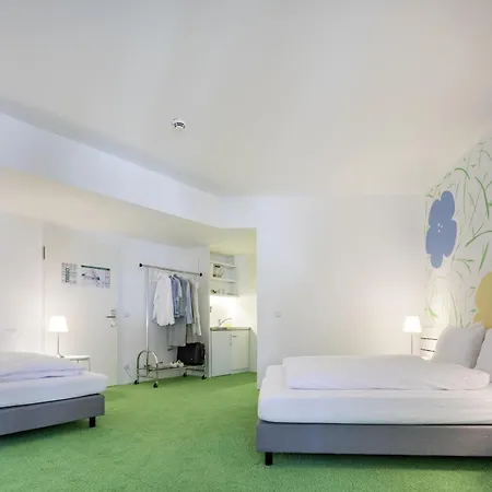 Hotel Flowers 3*